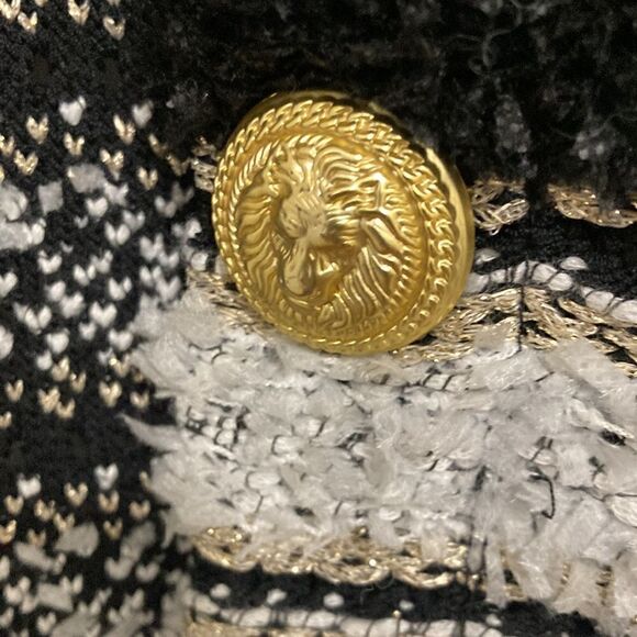 Colou Power Jacket & Skirt Set in Black & White Boucle with Gold Metallic Thread - Picture 3 of 13